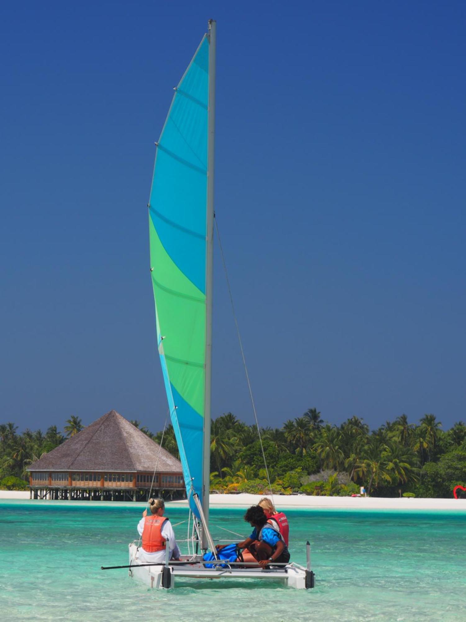 Club Kaafu Maldives Hotel Dhiffushi Eksteriør billede